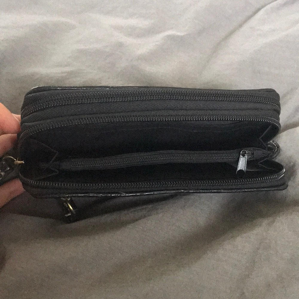 Double zipper wallet with several compartments - Picture 3 of 5
